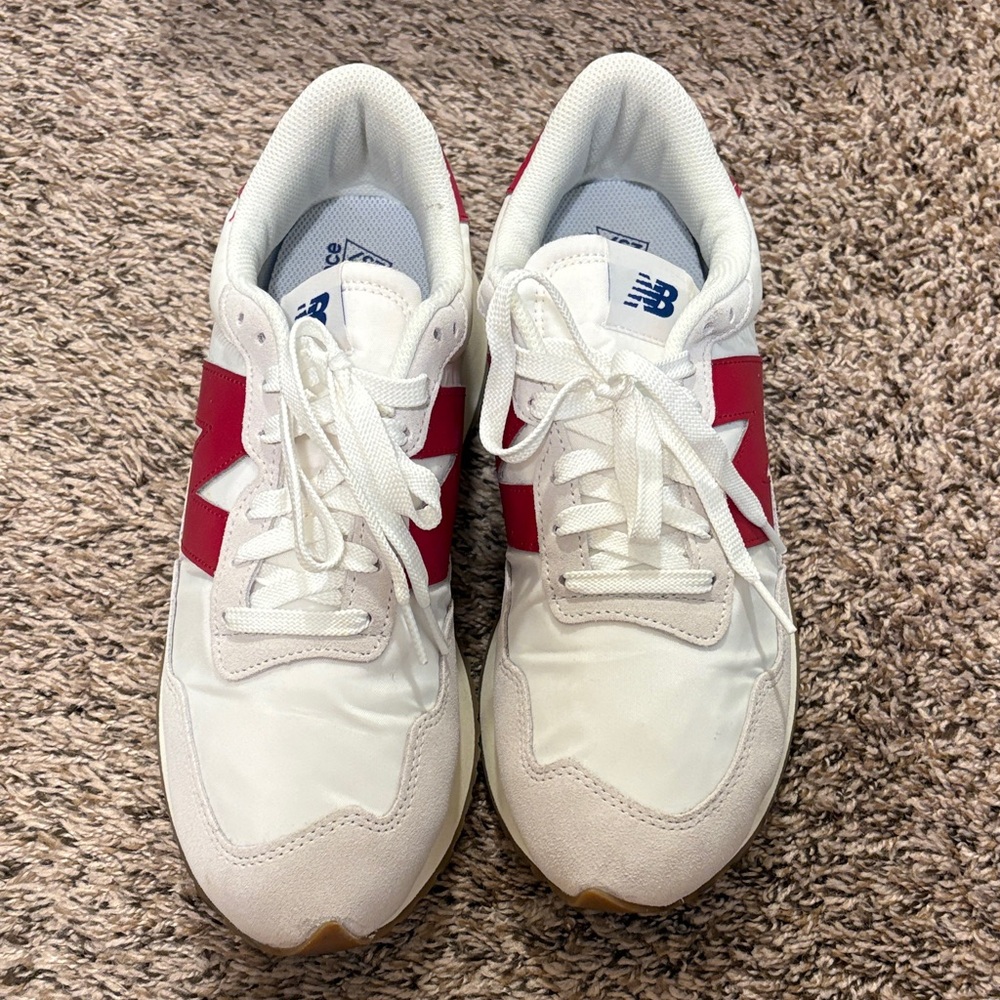 New Balance 237 Nimbus Cloud Crimson